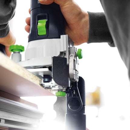 Fraiseuse de chant Festool OFK 700 EQ-Plus (576232)
