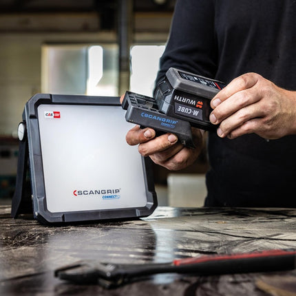 SCANGRIP Projecteur à LED VEGA 2 CONNECT 20 W 1000 - 2000 lm ( 4000873484 )