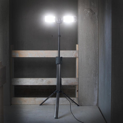 SCANGRIP Projecteur à LED TOWER 5 CONNECT 45 W 2500 - 5000 lm ( 4000873485 )