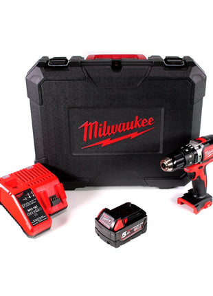 Milwaukee M18 BLPD 501 C Brushless Akku-Schlagbohrschrauber 18V - 13mm Schnellspannbohrfutter + Transportkoffer, Milwaukee M18 B5 Akku 18 V / 5,0 Ah und M12-18C Akku Ladegerät - Toolbrothers