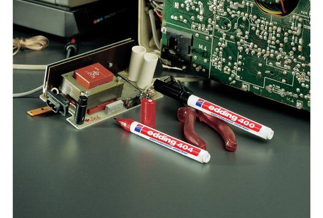 Marqueur permanent EDDING 3000 rouge (9000487908)