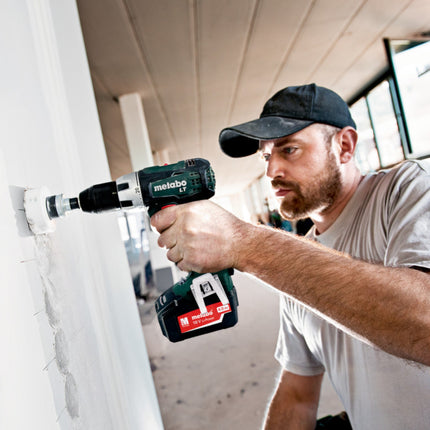 Metabo BS 18 LT Perceuse-visseuse sans fil 18 V 60 Nm + 2x batterie LiHD 5,5 Ah + chargeur + metaBOX