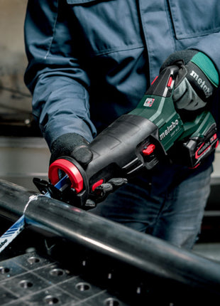 Metabo SSEP 18 LT Scie sabre sans fil 18 V 32 mm + 2x batterie LiHD 4,0 Ah + chargeur + Metabox