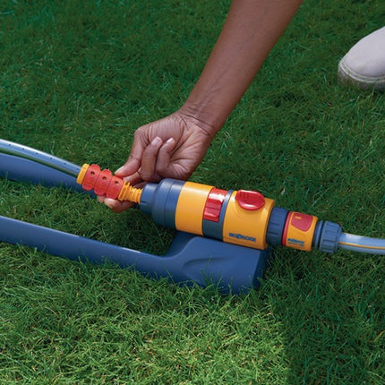 Hozelock arroseur rectangulaire AquaSave PRO XL ( 4000350207 ) 350 m² raccord enfichable