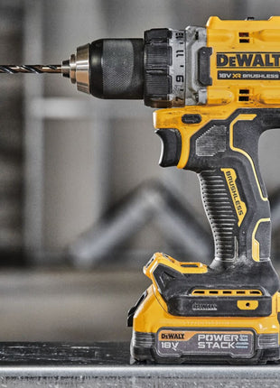 Taladro atornillador inalámbrico DeWalt DCD 800 E1 18 V 90 Nm sin escobillas + 1x batería Powerstack 1,7 Ah + cargador