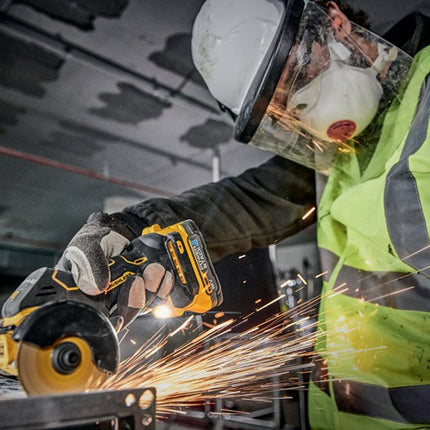 Dewalt coupeuse multi matériaux sans fil DCS438N ( 8001414501 ) 18 V