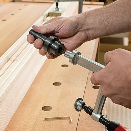 Adaptateur d'établi Bessey ( 8000350688 ) pour Ø de perçage 16 mm adapté à 20 mm