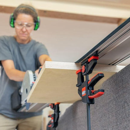 Serre-joint de table à une main Bessey EZR ( 4000831639 ) Largeur de serrage 150 mm Largeur d'écartement 120 - 310 mm