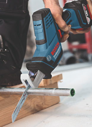 Bosch GSA 18V LI C Professional Akku Reciprosaege Saebelsaege 18 V 2x Akku 4 0 Ah Ladegeraet 4 - toolbrothers