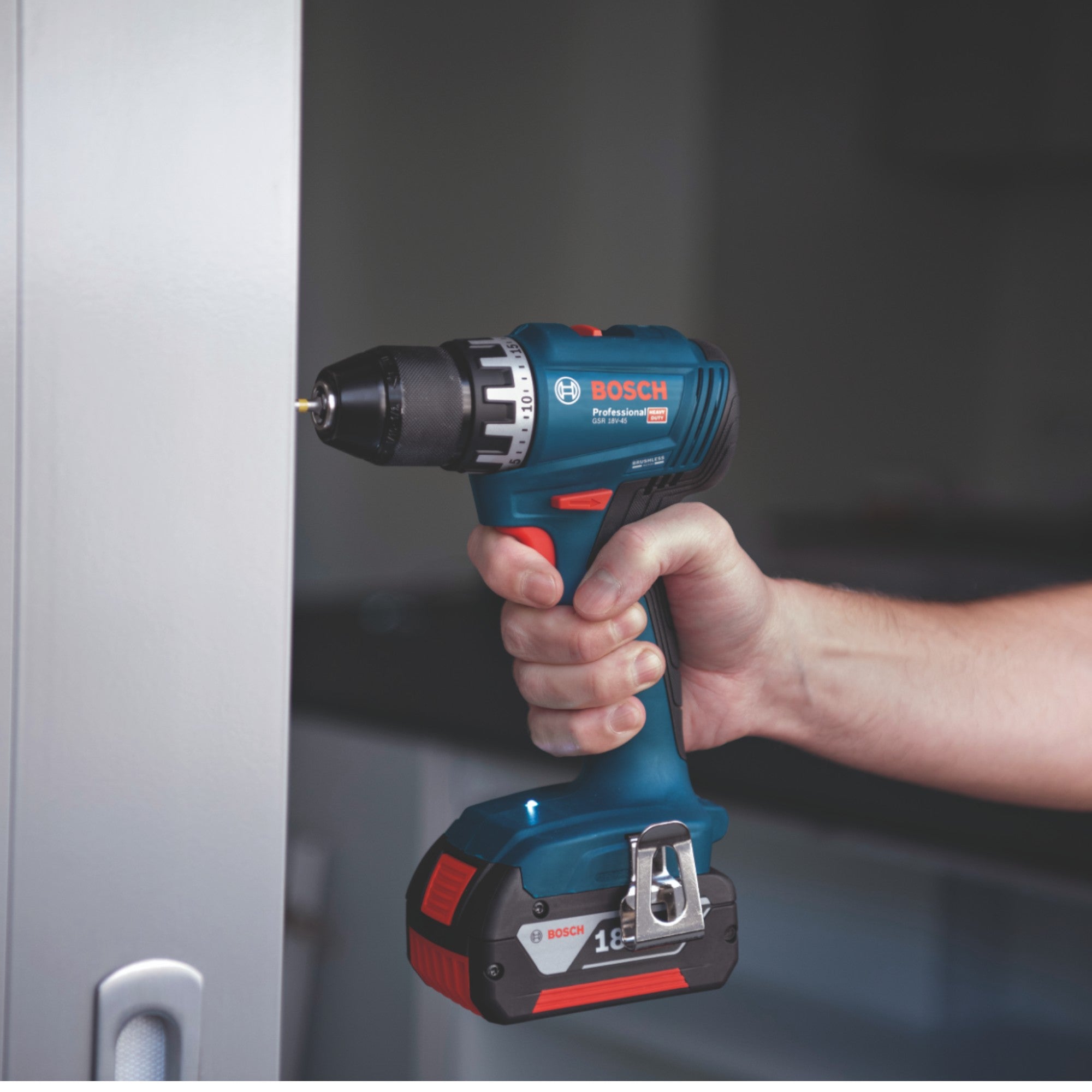 Bosch GSR 18V 45 Professional Akku Bohrschrauber 18 V 45 Nm Brushless 1x ProCORE Akku 4 0 Ah Ladegeraet 4 - toolbrothers