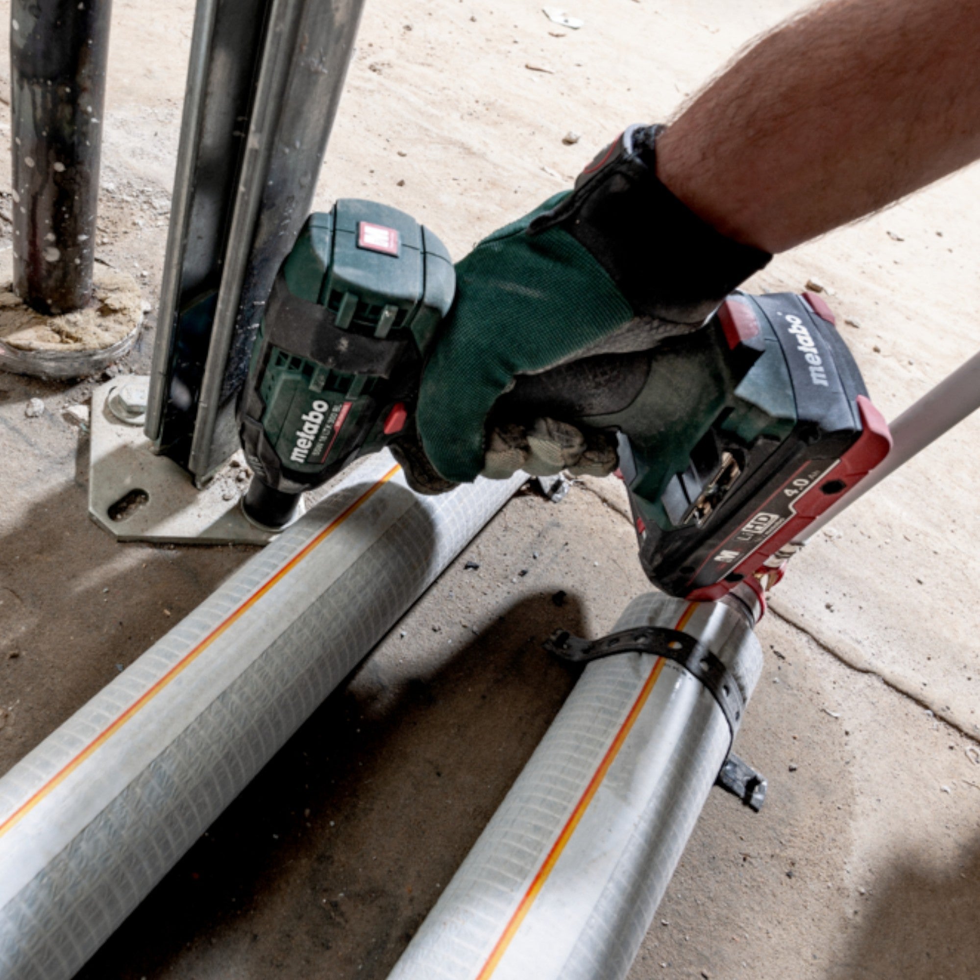 Metabo SSW 18 LTX 300 BL Akku Schlagschrauber 18 V 300 Nm 1 2 Brushless 2x Akku 4 0 Ah Ladegeraet 4 - toolbrothers