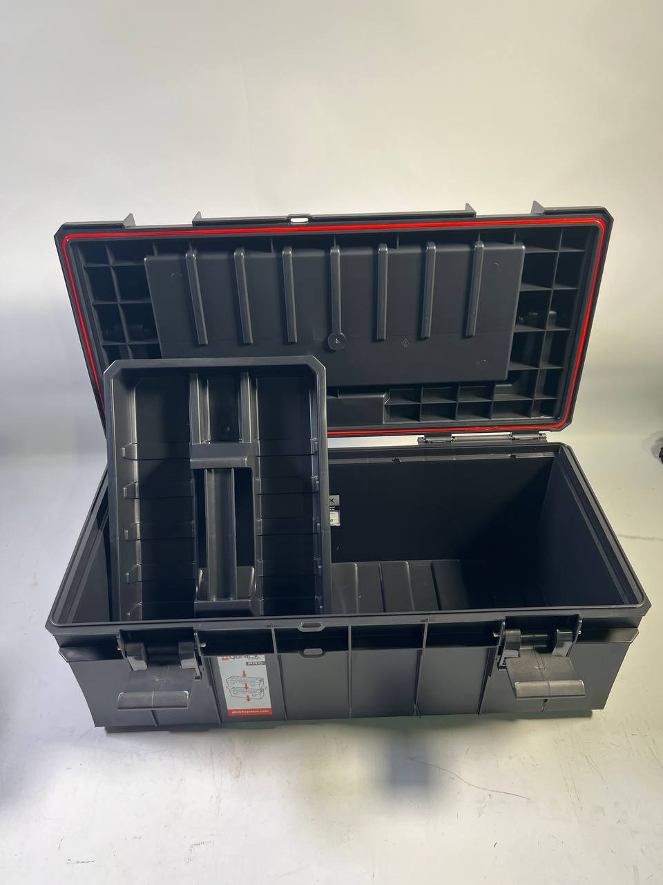 Qbrick System PRO 600 Expert Werkzeugkoffer modularer Organizer 545 x 270 x 246 mm 22 l stapelbar IP54 Beschaedigt 1 - toolbrothers