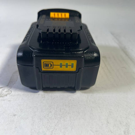 DeWalt DCB 182 Akkupack 18 V 4 0 Ah 4000 mAh XR Li Ion Akku mit Ladestandanzeige Leicht Gebraucht 1 - toolbrothers