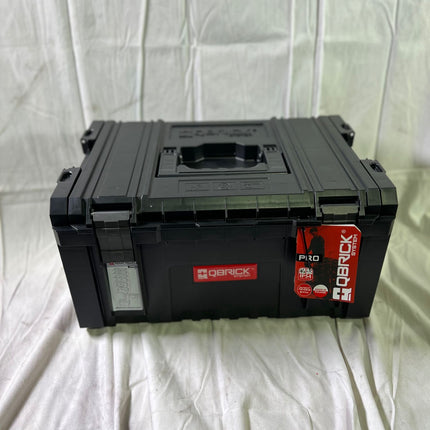 Qbrick System PRO Toolbox stapelbar 450 x 334 x 240 mm 19 l IP54 alte Version Unvollstaendig 0 - toolbrothers