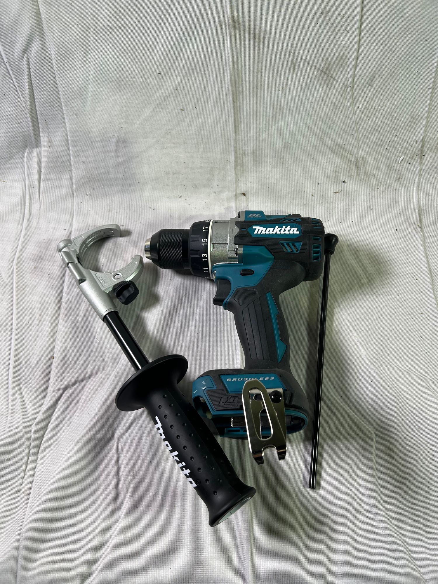 Makita DHP 492 Z Akku Schlagbohrschrauber 18 V 141 Nm Brushless Solo ohne Akku ohne Ladegeraet Reparaturgeraet 0 - toolbrothers