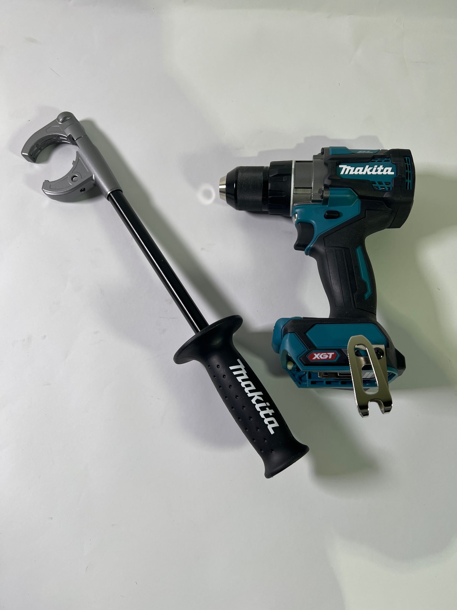 Makita DF 001 GZ Akku Bohrschrauber 40 V max 140 Nm XGT Brushless Solo ohne Akku ohne Ladegeraet Reparaturgeraet 0 - toolbrothers