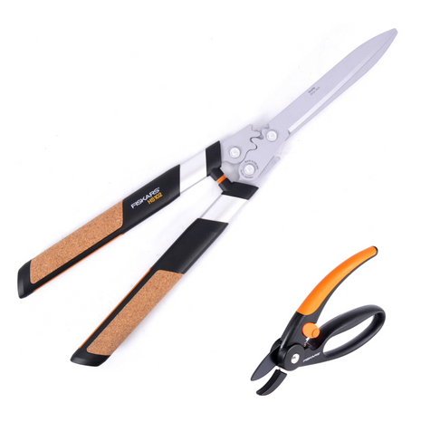 Fiskars Set 1x HS102 Heckenschere Quantum 63 cm Astschere  + 1x P43 Amboss Gartenschere 20 mm - Toolbrothers