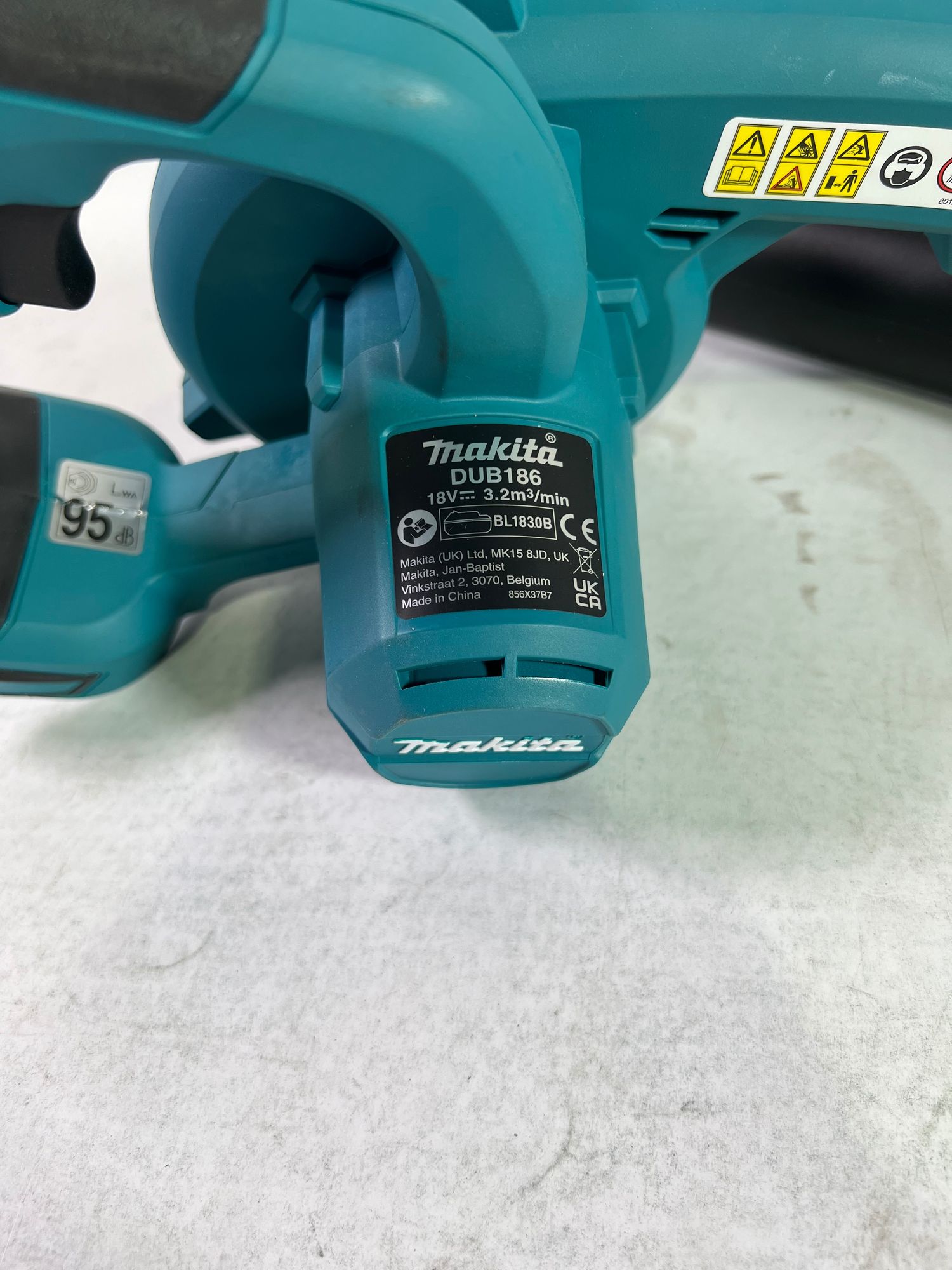 Makita DUB 186 Z Akku Geblaese 18 V Solo ohne Akku ohne Ladegeraet Reparaturgeraet 2 - toolbrothers