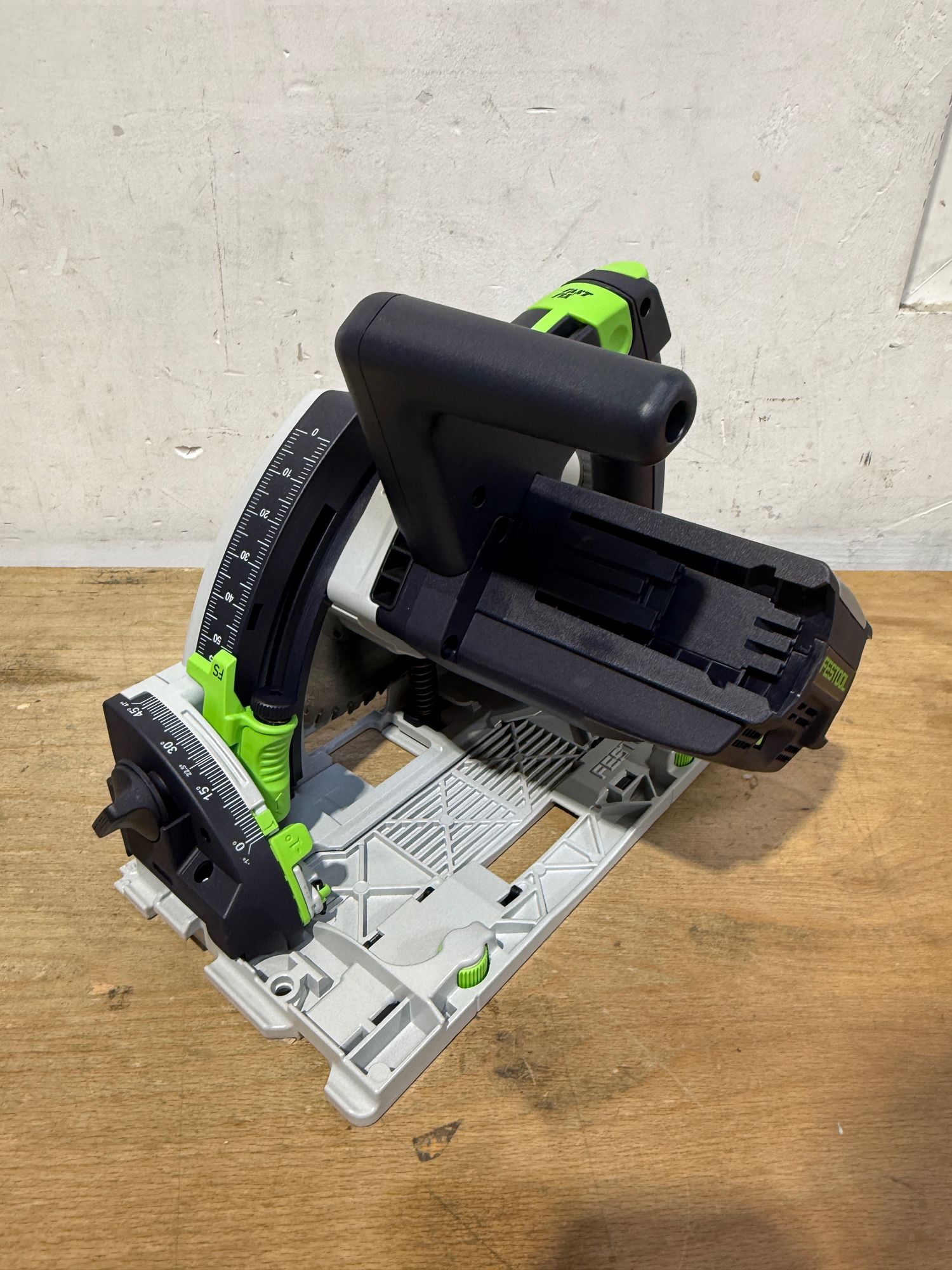Festool TSC 55 KEB Basic Akku Tauchsaege 18 V 36 V 2x 18 V 160 mm Brushless 576712 Systainer ohne Akku ohne Ladegeraet Nachfolger von 201395 OVP Beschaedigt 2 - toolbrothers