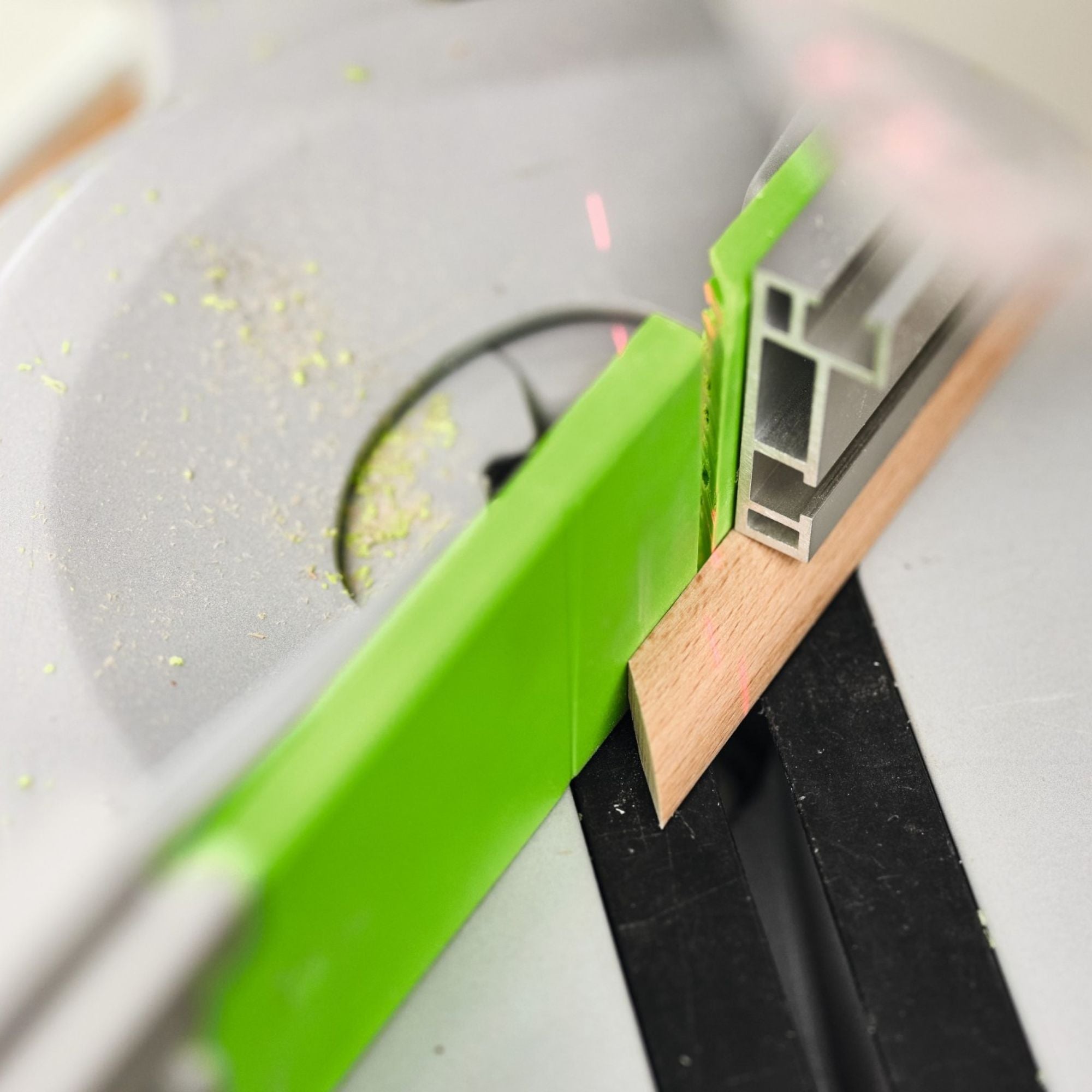 Festool EP AS KS 120 R L 4 Splitterschutz Ersatzplatten 4 Stueck 578726 fuer Multifunktionsanschlag AS KS 120 R L 2 - toolbrothers