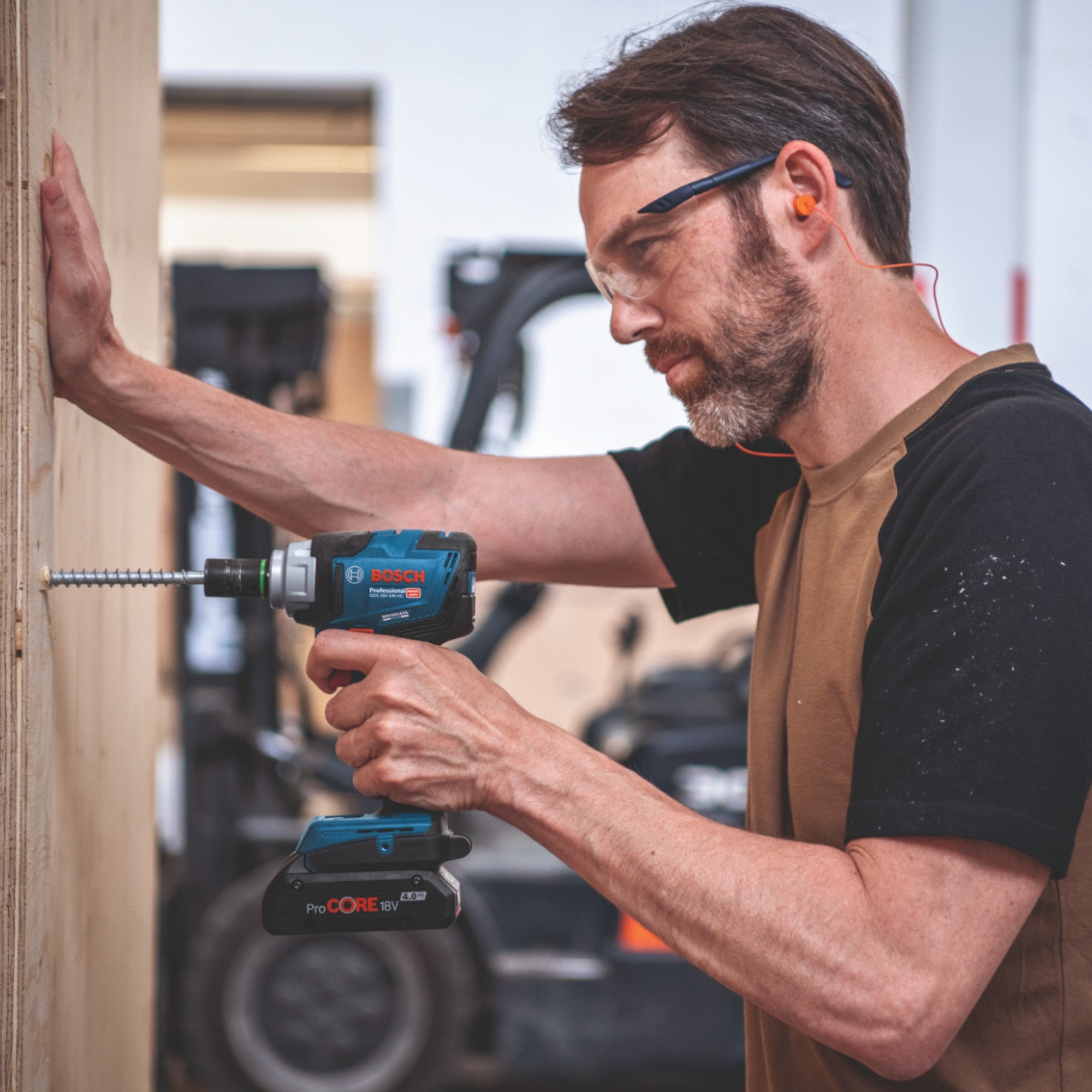 Bosch GDS 18V 330 HC Professional Akku Schlagschrauber 18 V 330 Nm 1 2 Brushless 1x Akku 2 0 Ah Ladegeraet 4 - toolbrothers