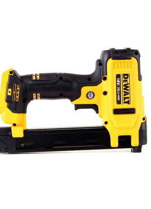 Agrafeuse sur batterie Dewalt DCN 701 N XR 18V ​​- sans batterie, sans chargeur