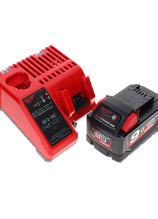 Tronçonneuse à batterie Milwaukee M18 FCOS230-901C 18 V 230 mm sans balais + 1x batterie 9,0 Ah + chargeur