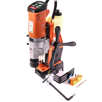 Fein KBU 35-2 QW Universal Unité de perçage magnétique jusqu'à 35 mm ( 72705861000 ) + Jeu d'accessoires 5 pièces + Coffret