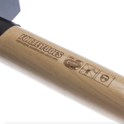 FORTE TOOLS Marteau avec manche en bois, poids de la tête 2000 g, marteau avec manche en bois, outil premium, forgé, double clavette annulaire, tête laquée (000051151043)