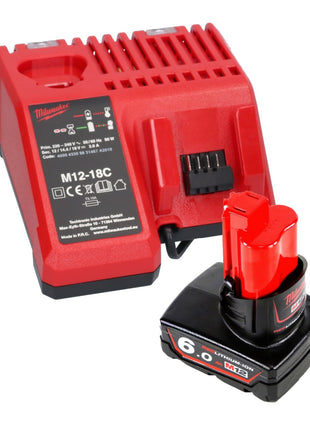 Milwaukee Milwaukee M12 GG-601C Batterie pompe à graisse 12 V 562 bar + 1x batterie 6,0 Ah + chargeur