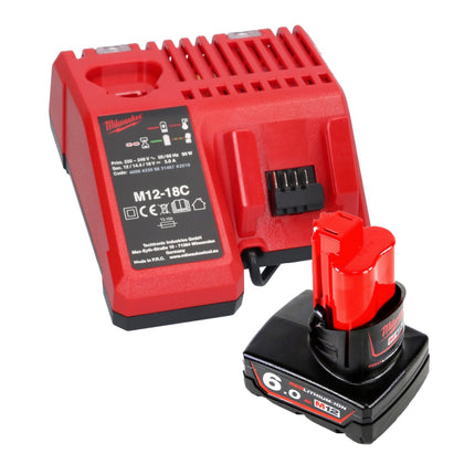 Milwaukee Milwaukee M12 GG-601C Batterie pompe à graisse 12 V 562 bar + 1x batterie 6,0 Ah + chargeur