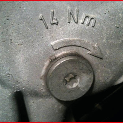 KS TOOLS Öldienst-Torx-Stecknuss mit Magnet, T45 ( 150.1415 ) - Toolbrothers