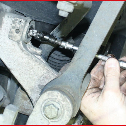 KS TOOLS VAG Fixierbolzen für Hilfsrahmen M12x1,5 ( 150.2676 ) - Toolbrothers