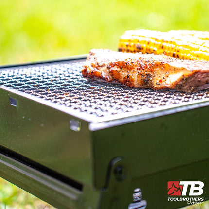 Toolbrothers Outdoor portable grill au charbon de bois pour le camping montage sans outils 43 x 29 x 23 cm noir chrome revetu Smoker BBQ Pit Grill