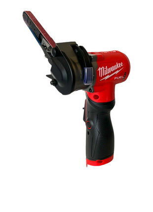 Lime à bande pour batterie Milwaukee M12 FBFL10-251 12 V 10 x 330 mm + 1x batterie 2,5 Ah + chargeur