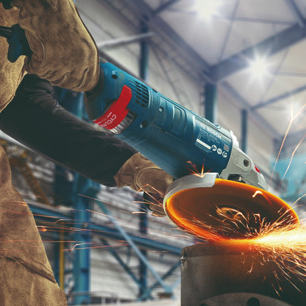 Bosch GWS 24-230 JZ Professional Meuleuse angulaire 2400 watts 230 mm ( 06018C3300 )