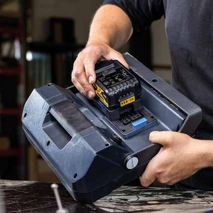 SCANGRIP Projecteur à LED VEGA 4 CONNECT 40 W 2000 - 4000 lm ( 4000873483 )