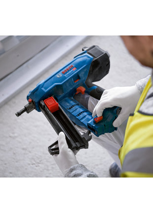 Bosch GNB 18V-38 Clavadora de hormigón a batería profesional 18 V 13 - 38 mm (06019L7000) BITURBO Brushless Solo - sin batería, sin cargador