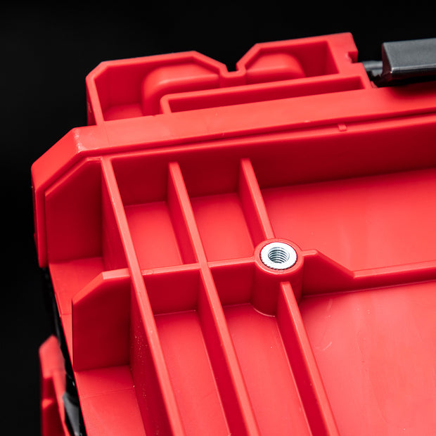 <strong>Plastique spécial.</strong>